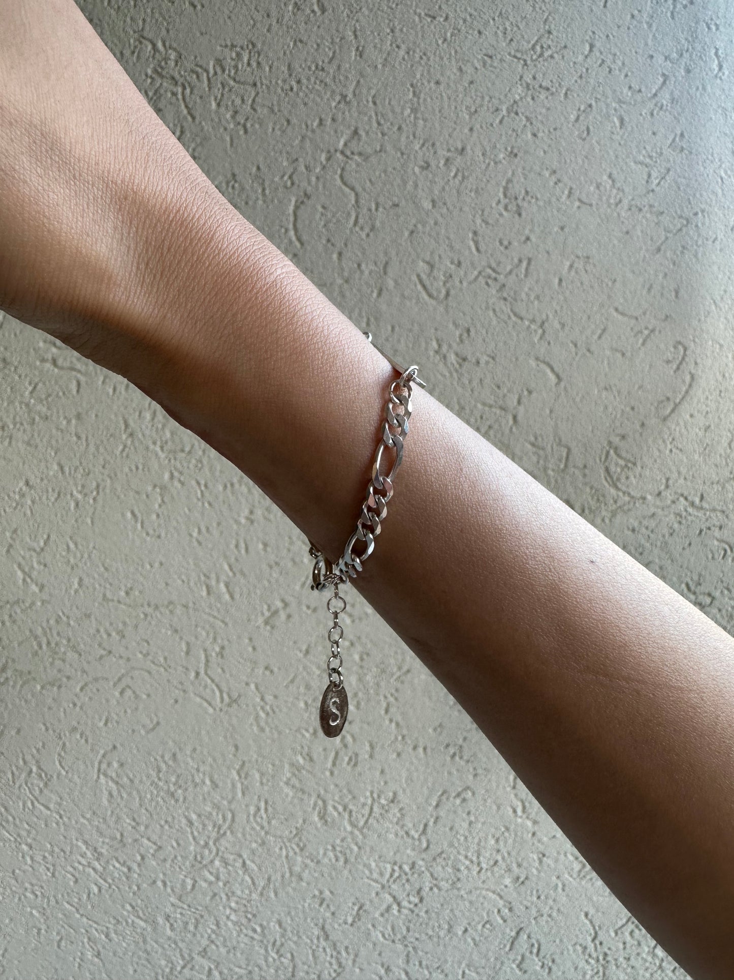 צמיד חריטה אישי כסף גורמט עדין