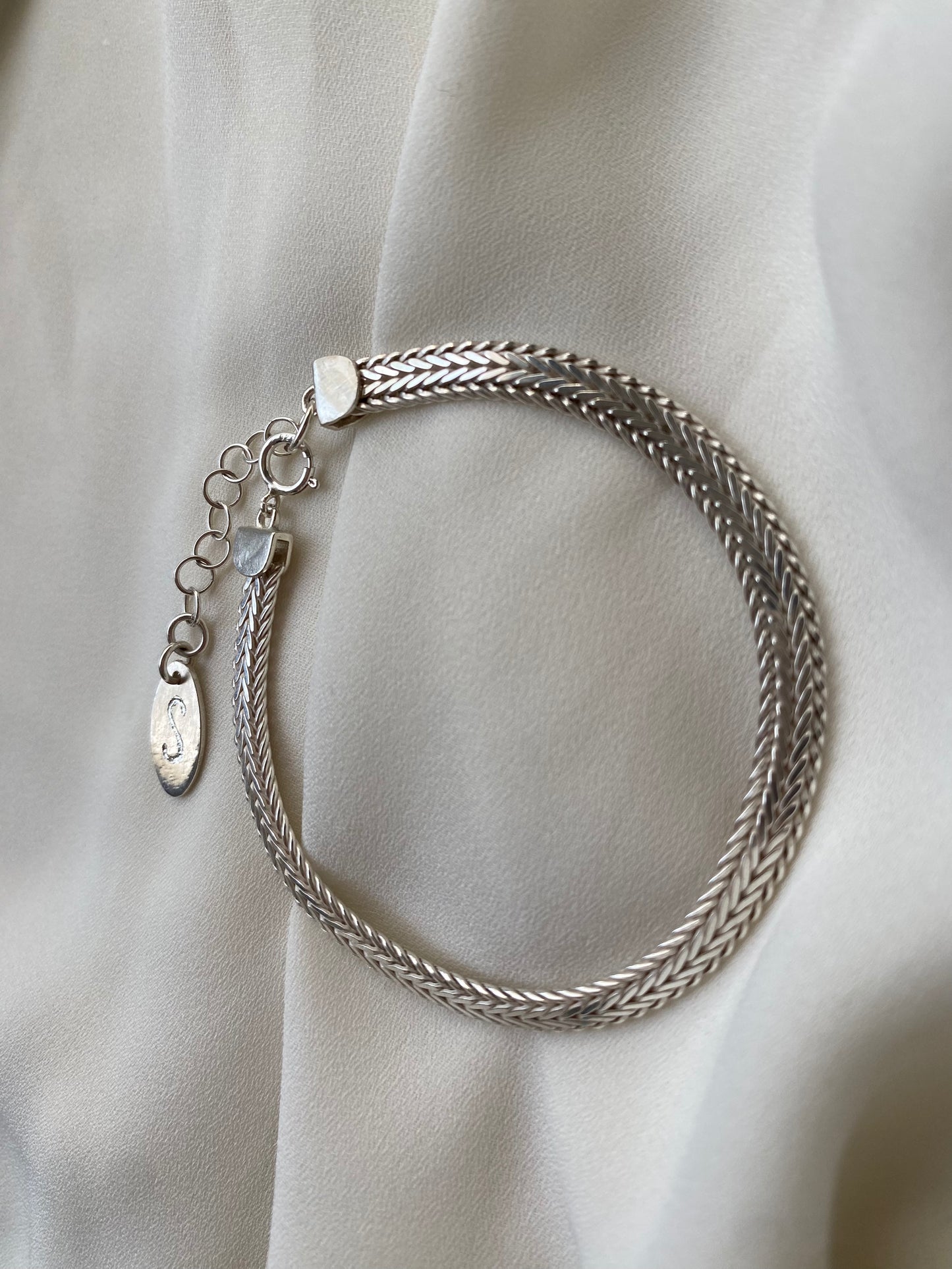 ESTHER bracelet silver