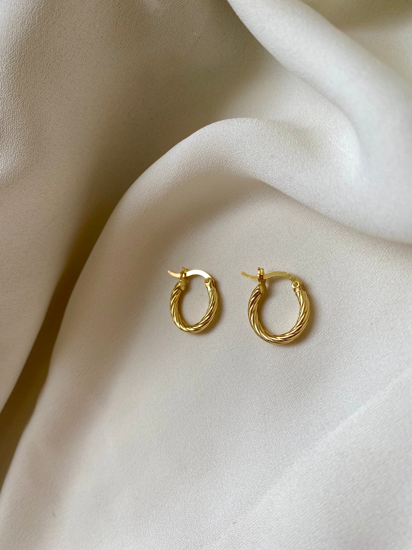 SOL earrings gold