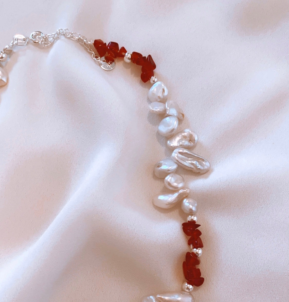 QUEEN OF HEARTS necklace