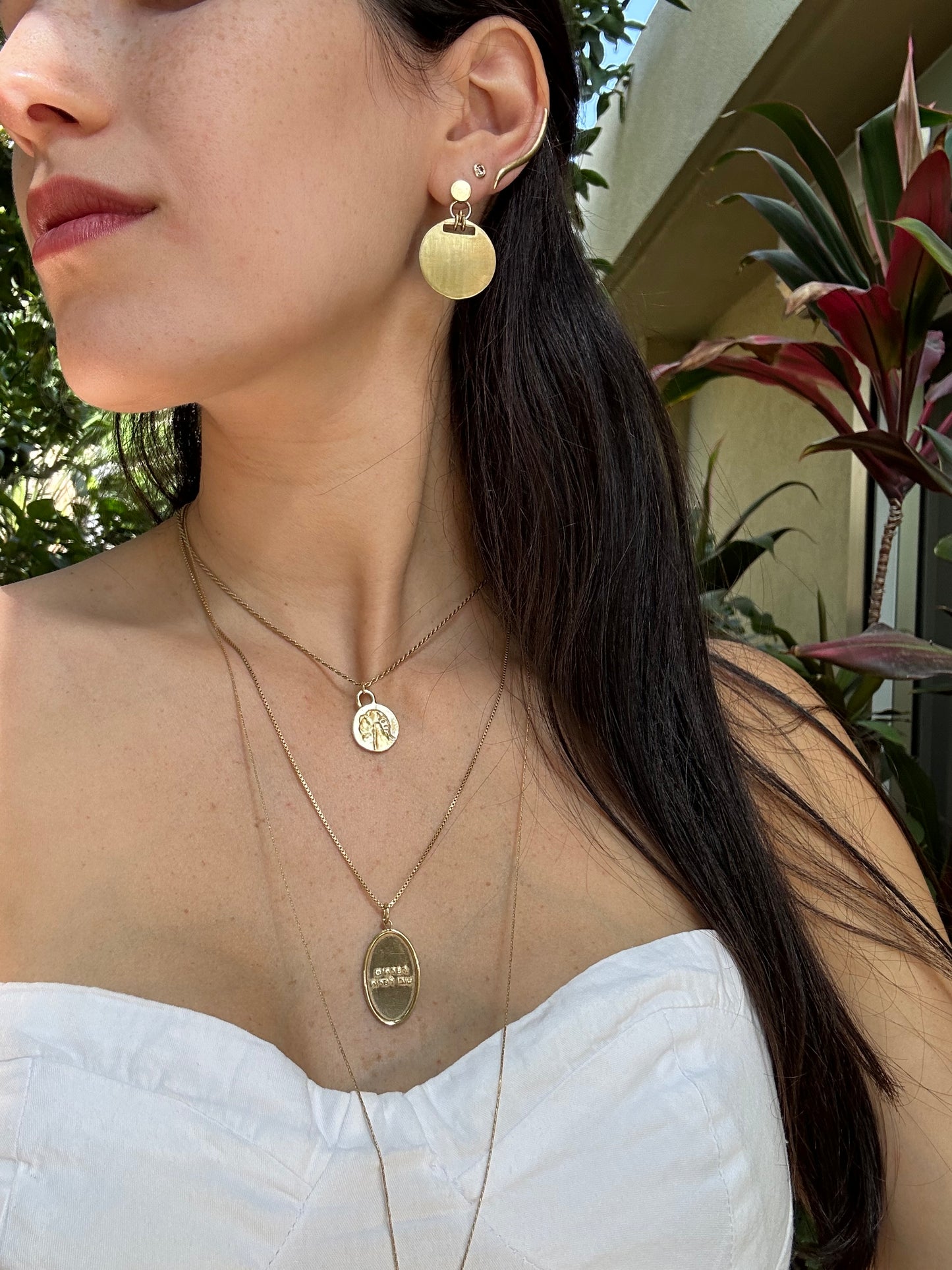 Julie Earring Single 18k Yellow Gold