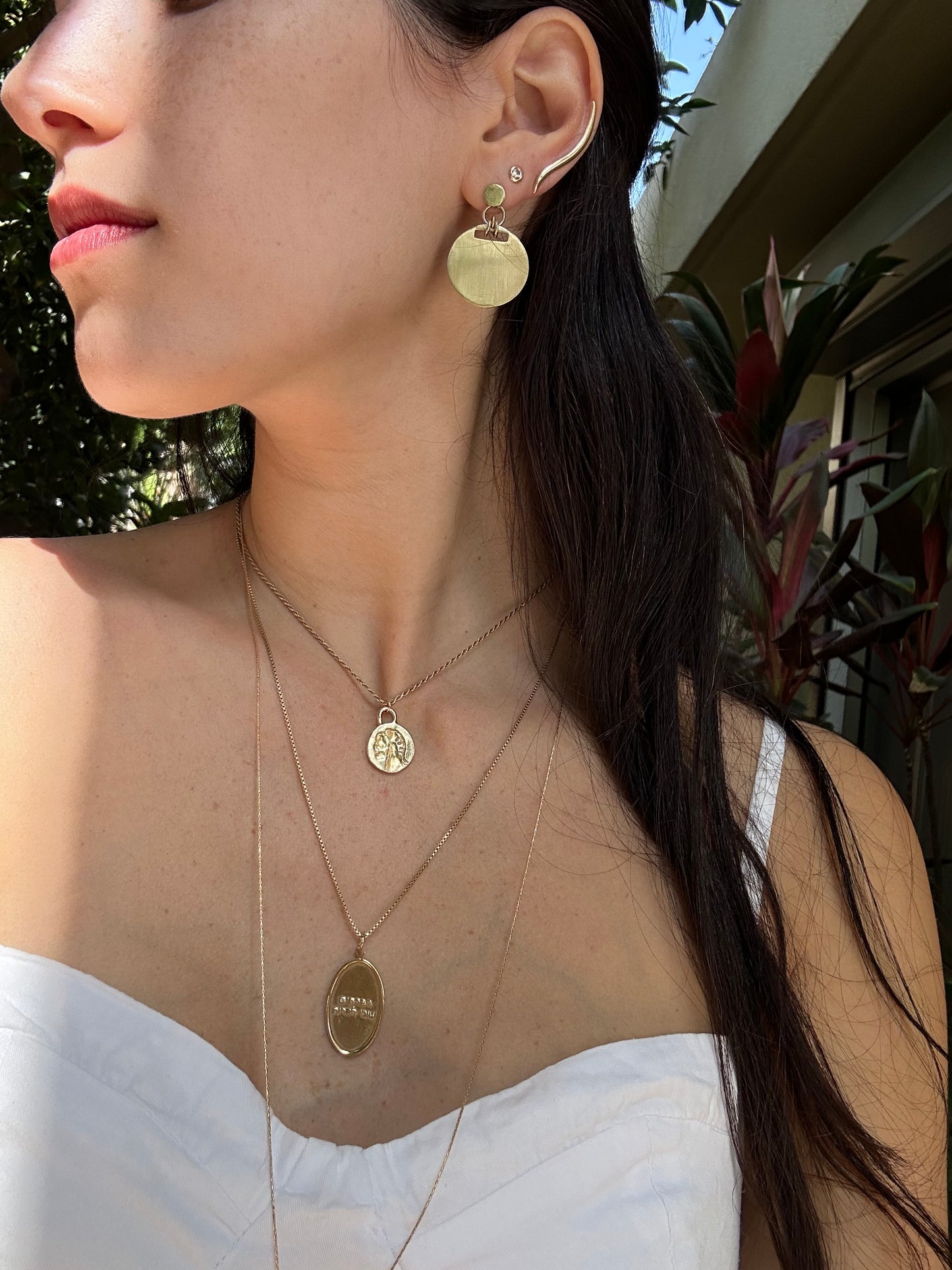 Julie Earring Single 18k Yellow Gold