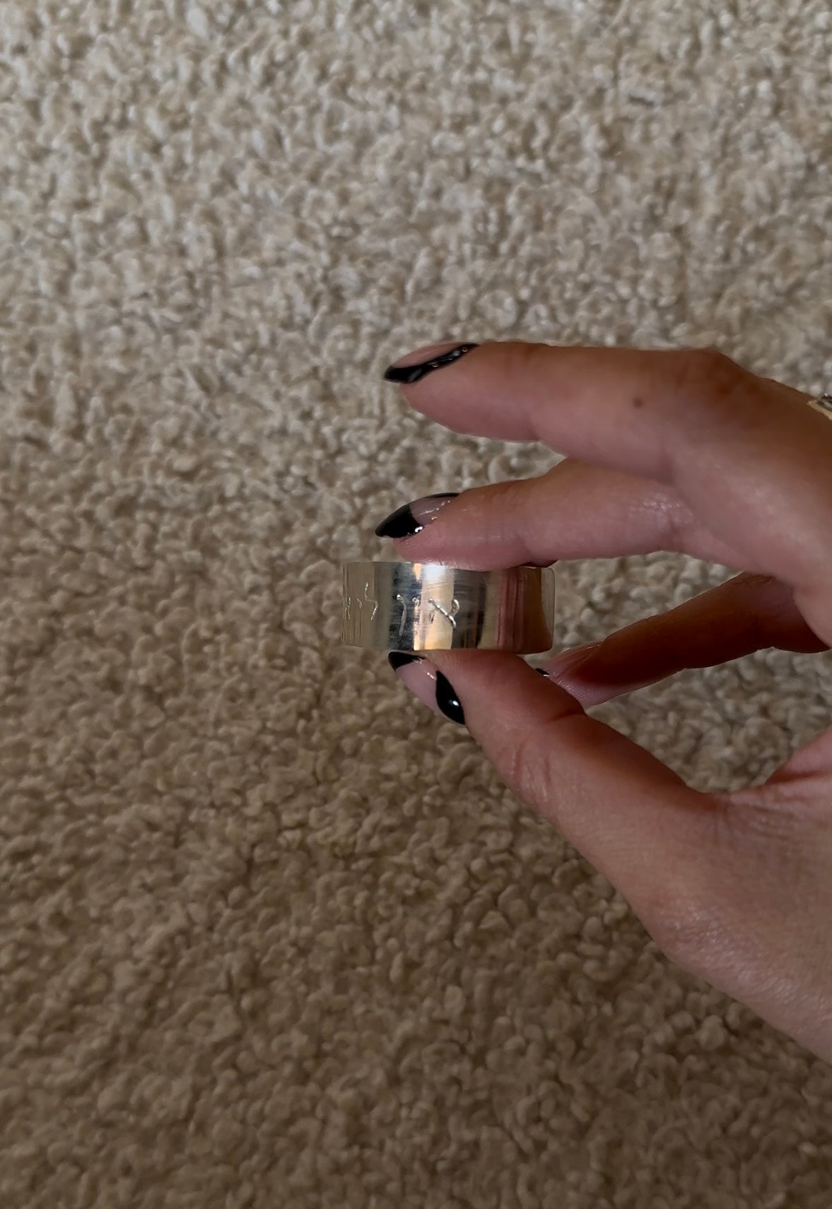 צמיד חריטה אישית קשיח לארג׳ פלטינום