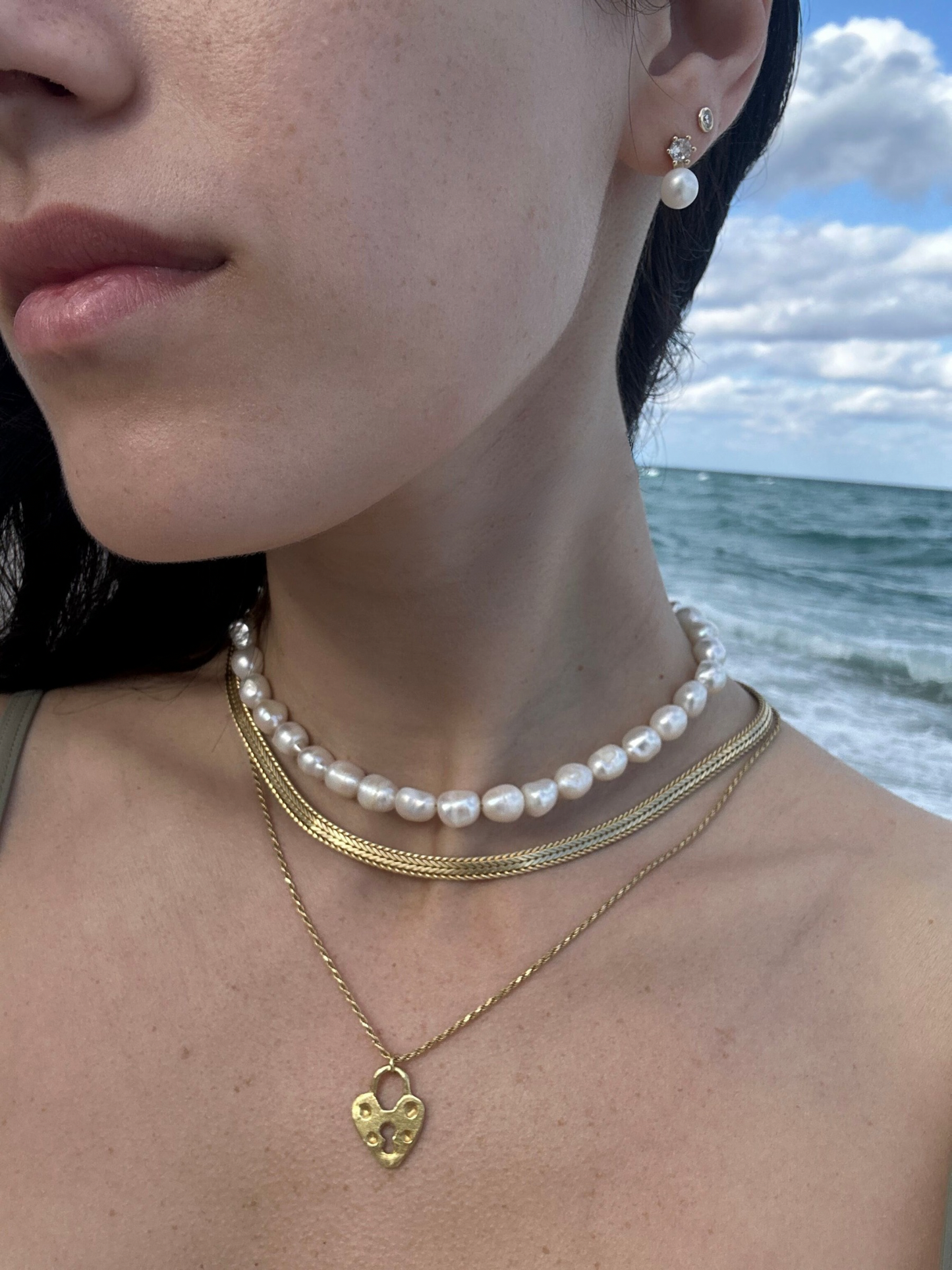 LUNA 18k Yellow gold