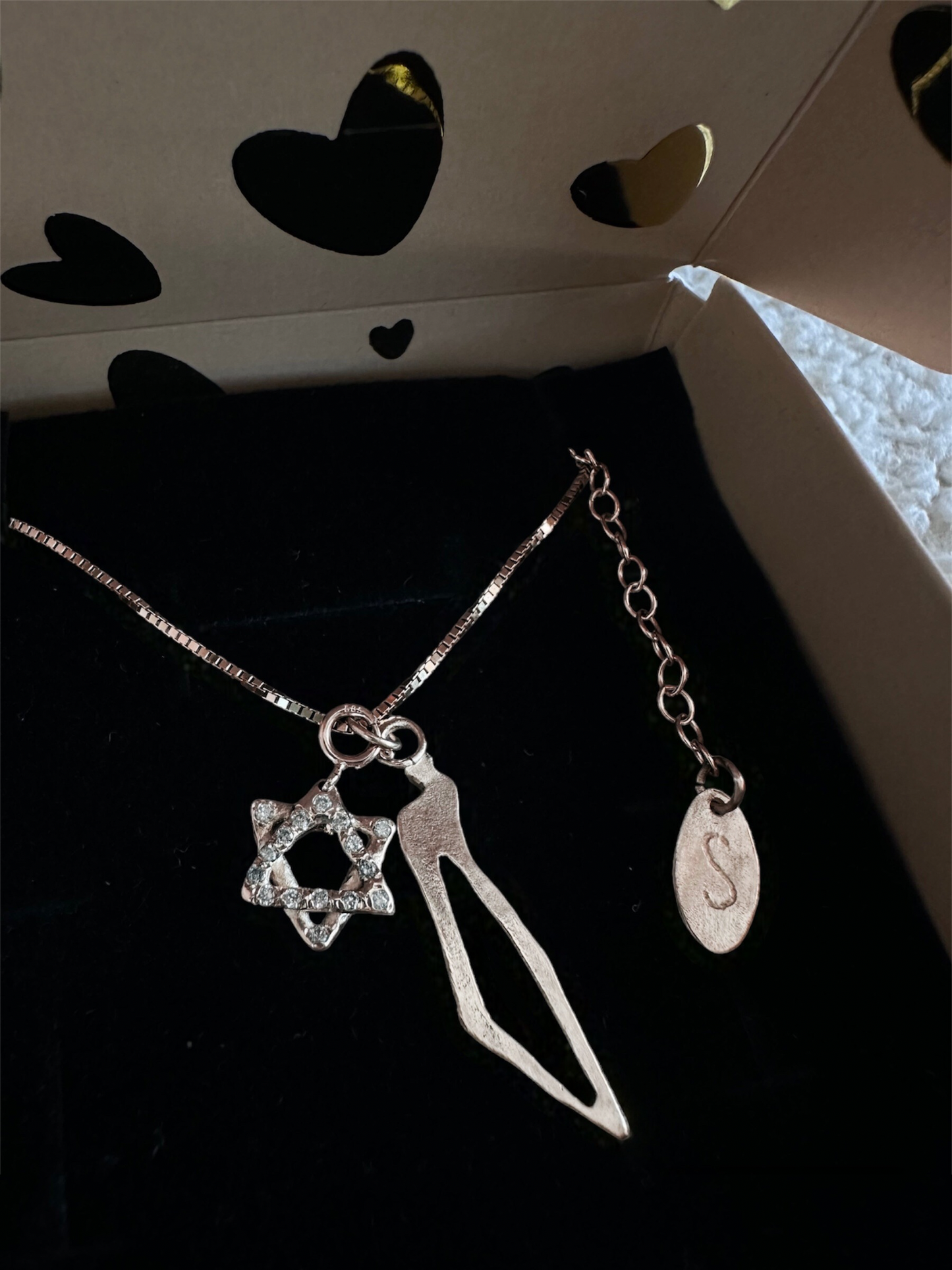 MAGEN DAVID CHARM 18K YELLOW GOLD