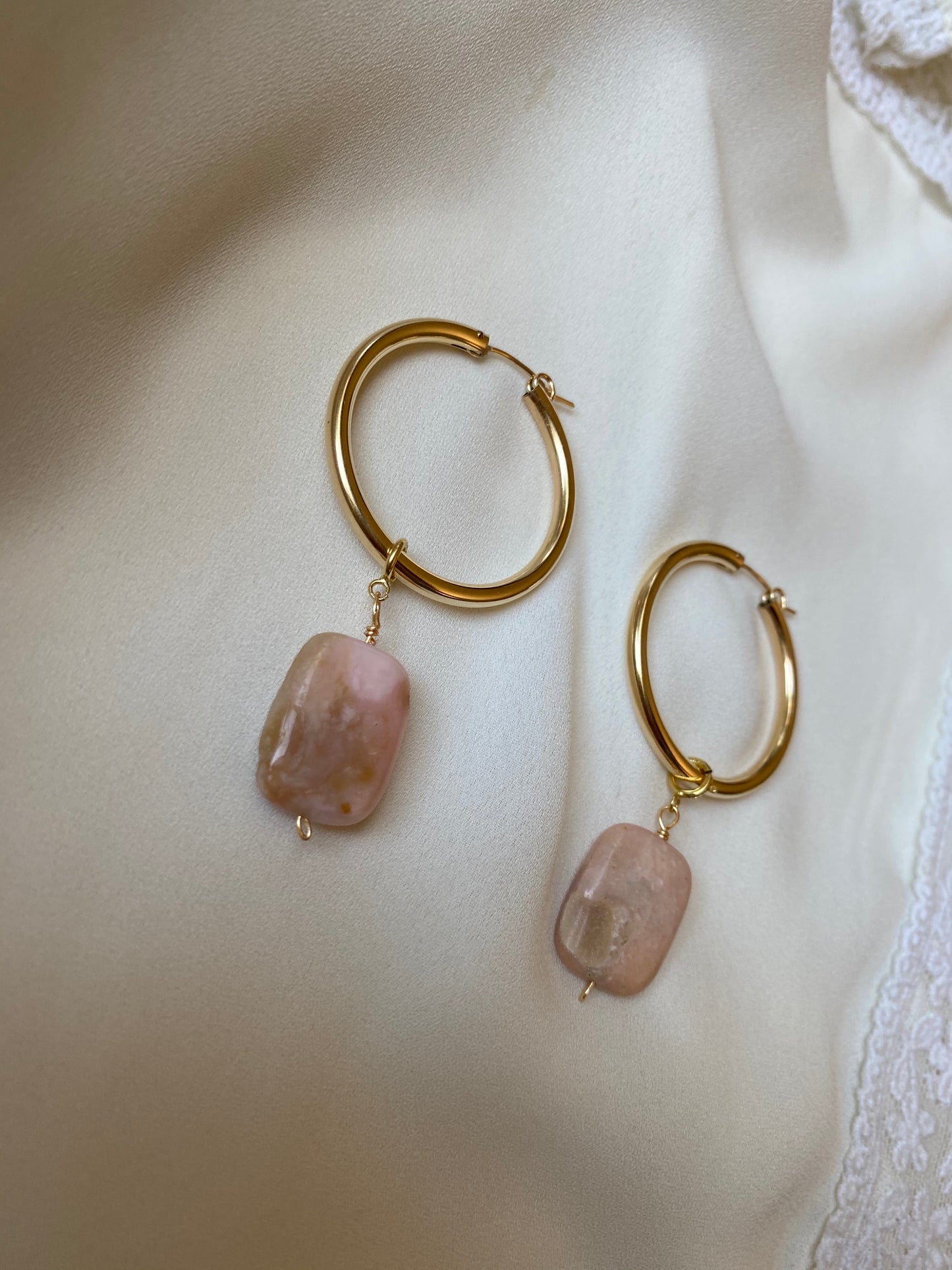 PEPPERMINT CANDY OPAL L charm gold