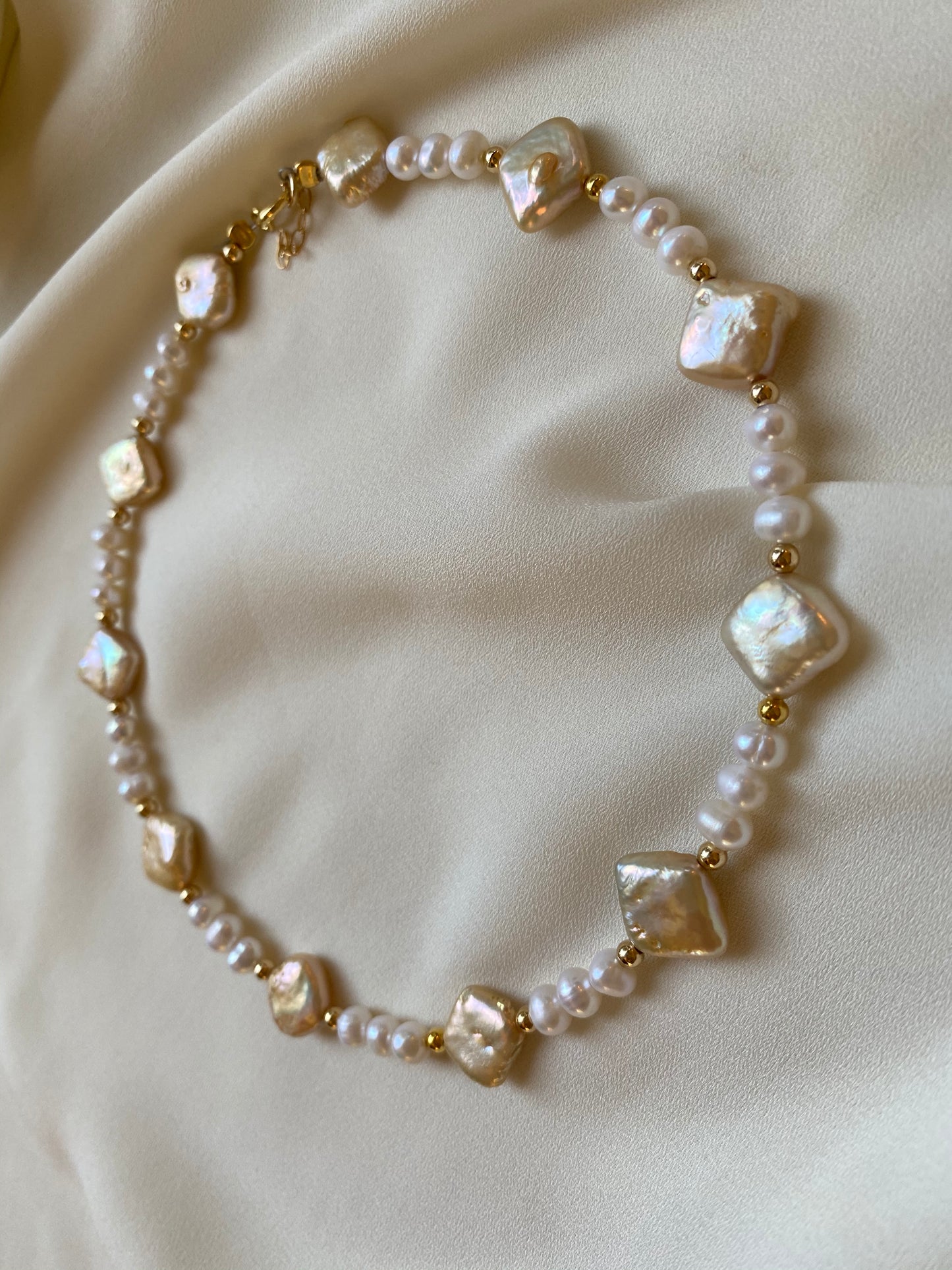 MON CHERRY HONEY necklace