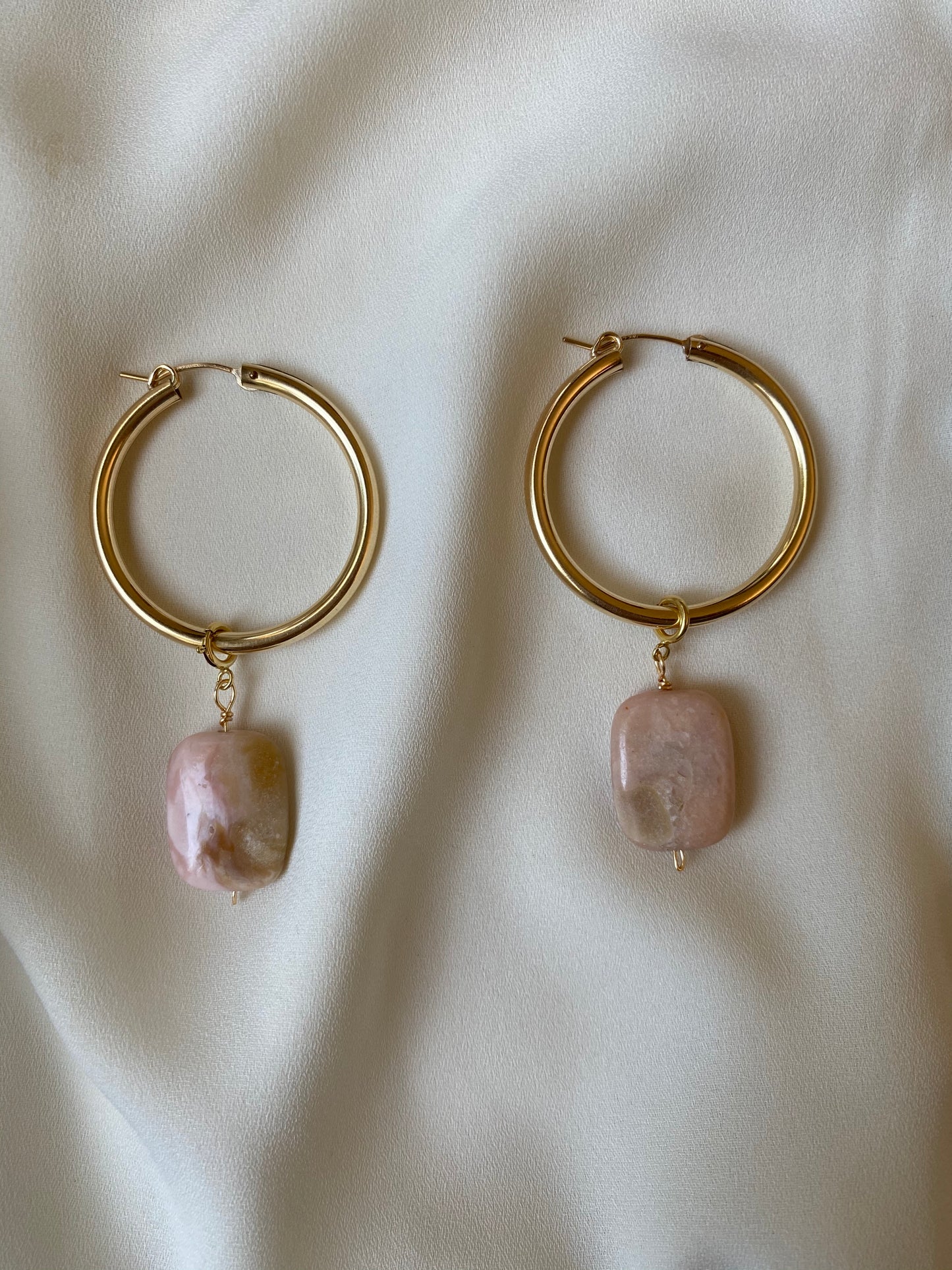 PEPPERMINT CANDY OPAL L charm gold