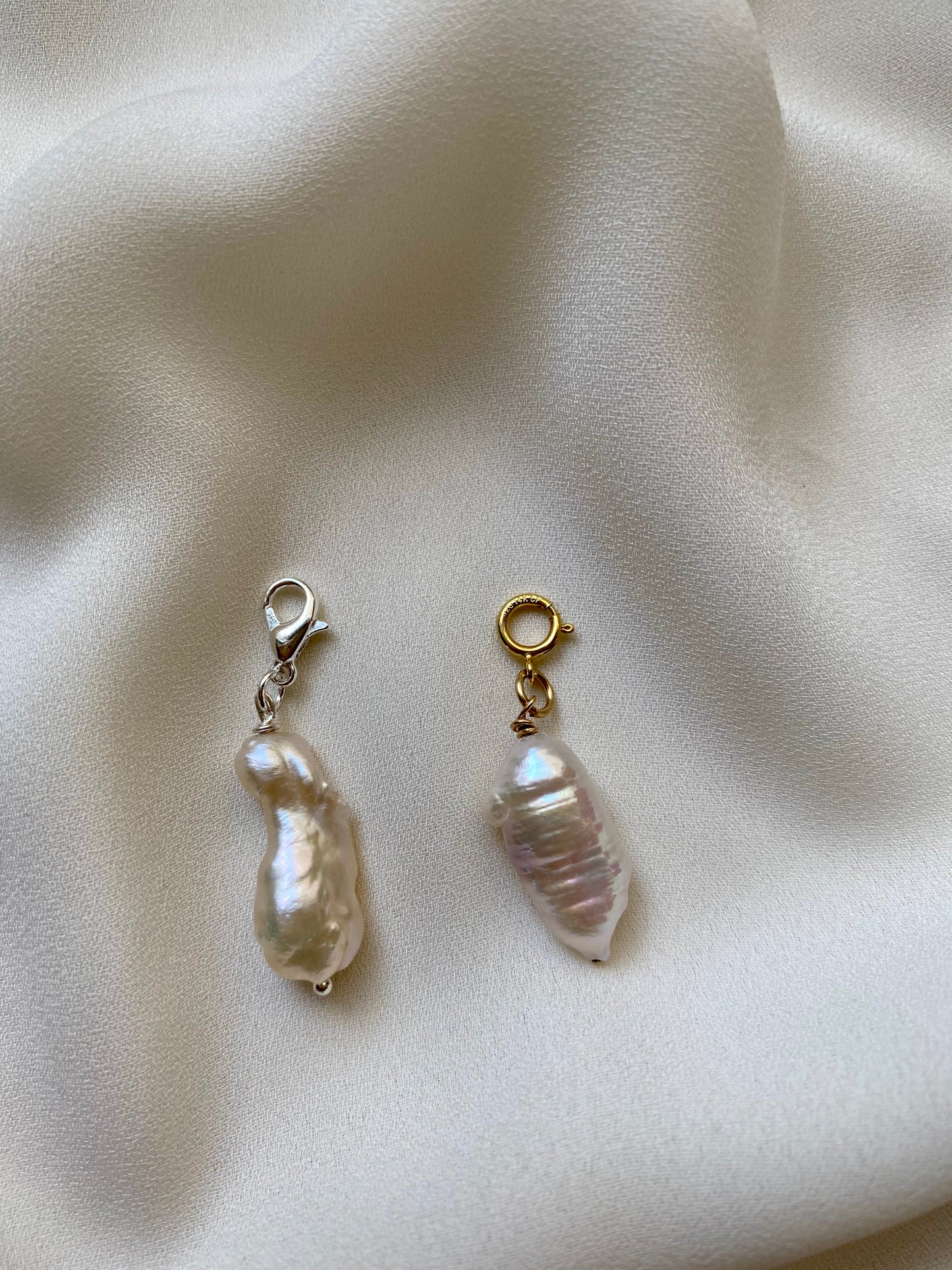 BOHO BAROK PEARL charm silver