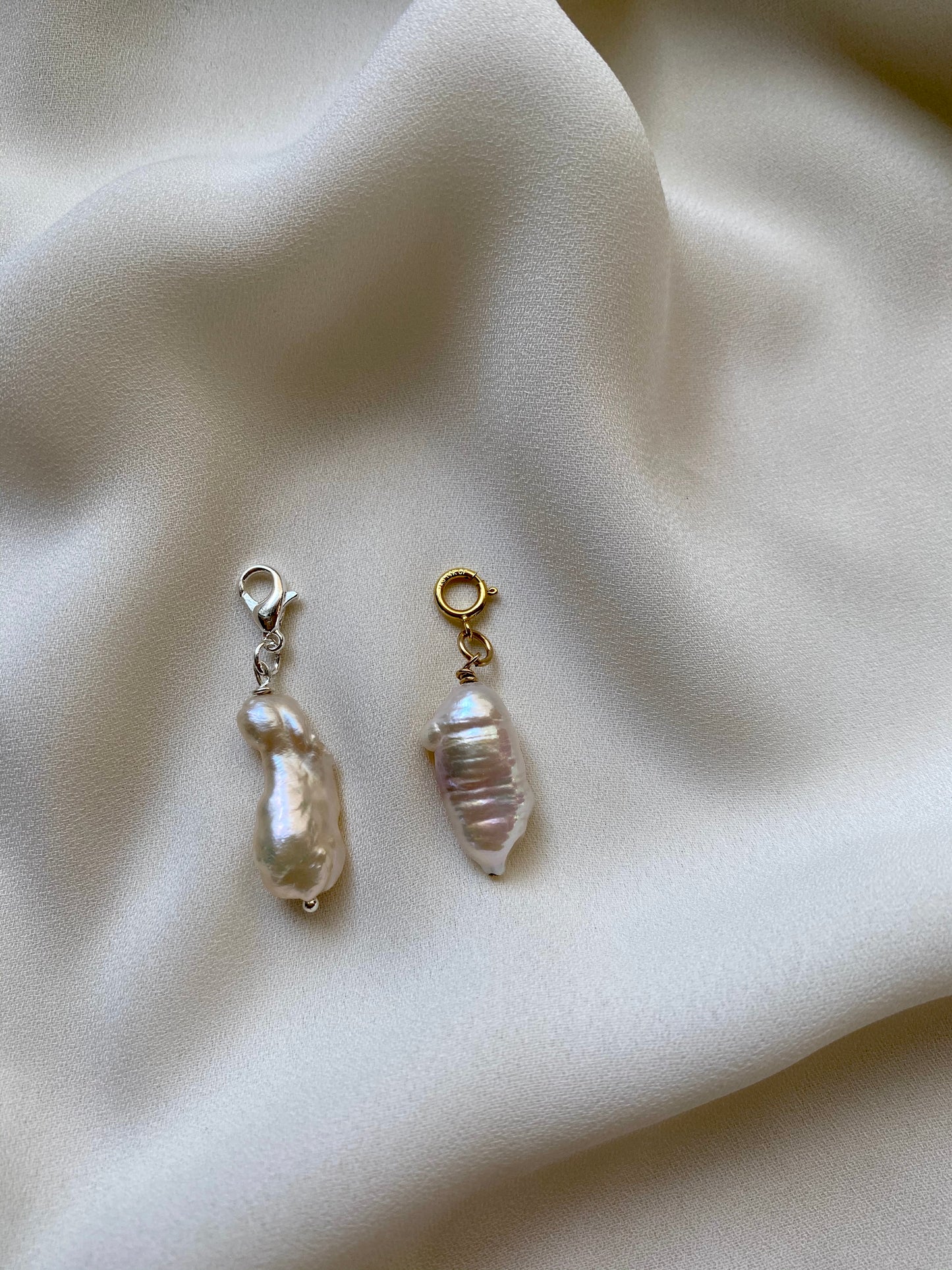 BOHO BAROK PEARL charm silver