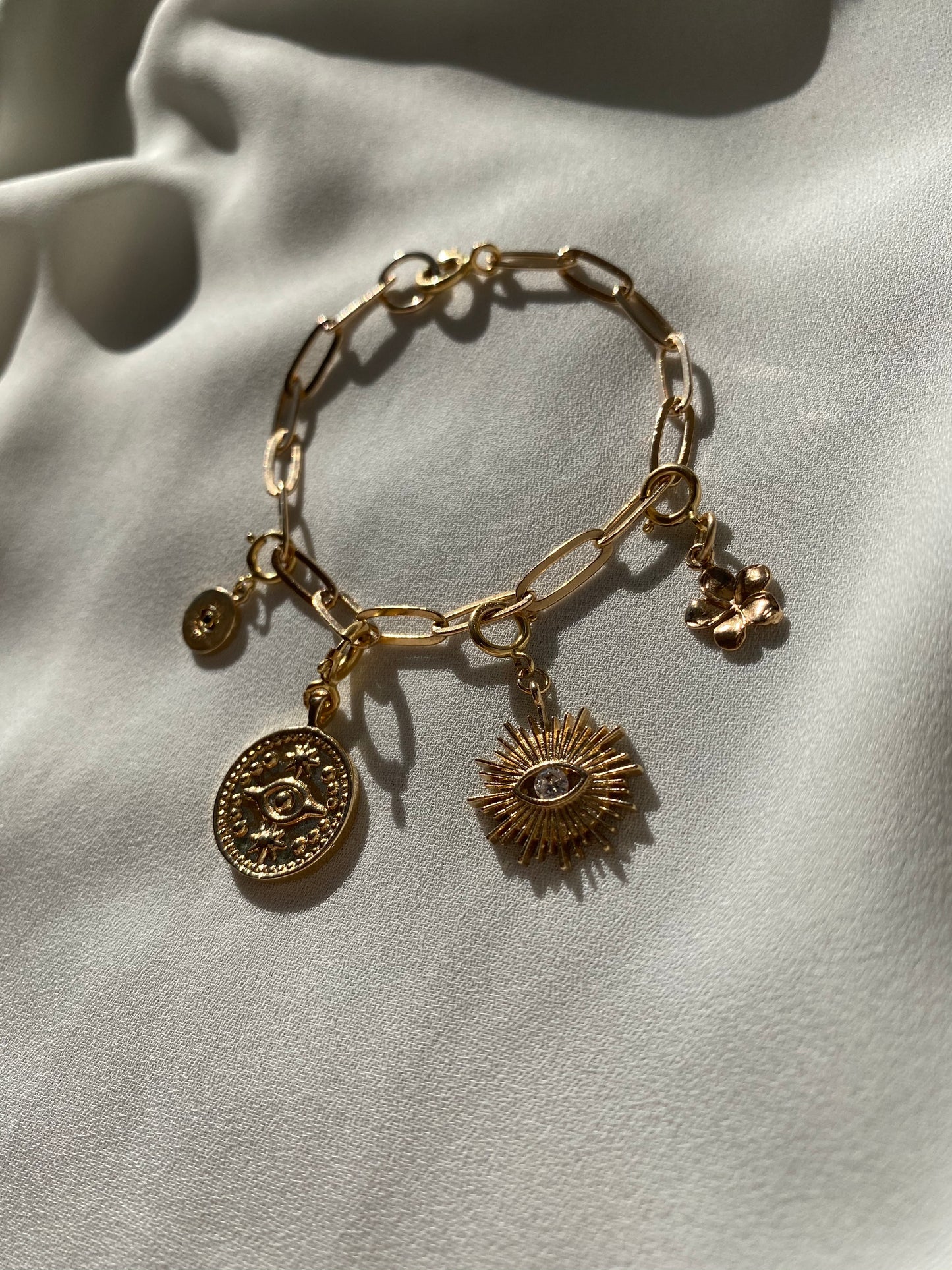 CHARM bracelet gold