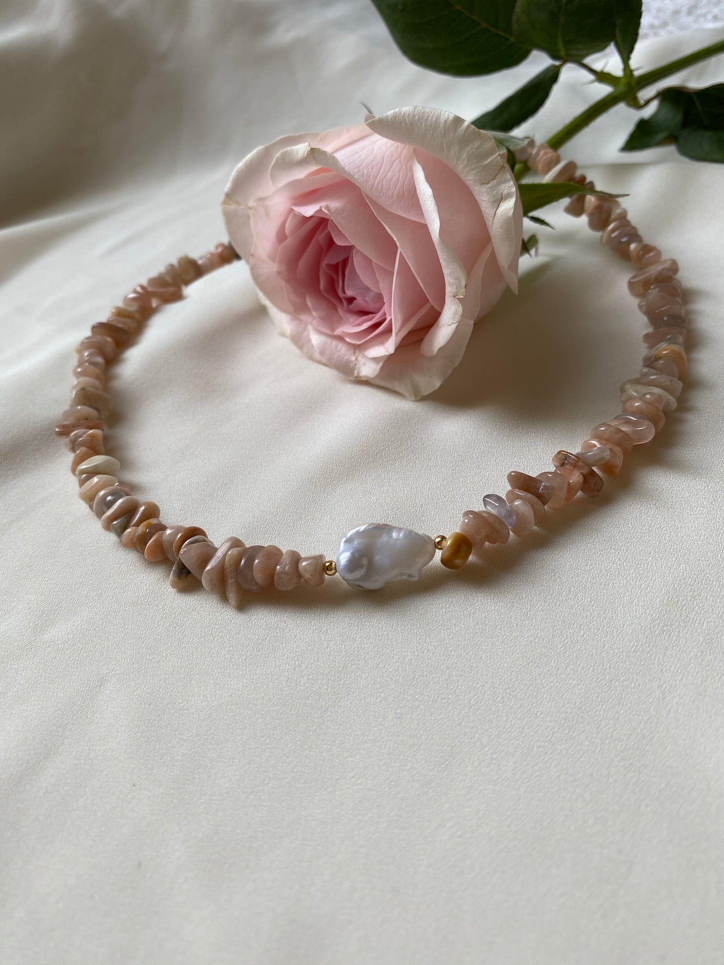 PINK MOONSTONE QUARTZ necklace