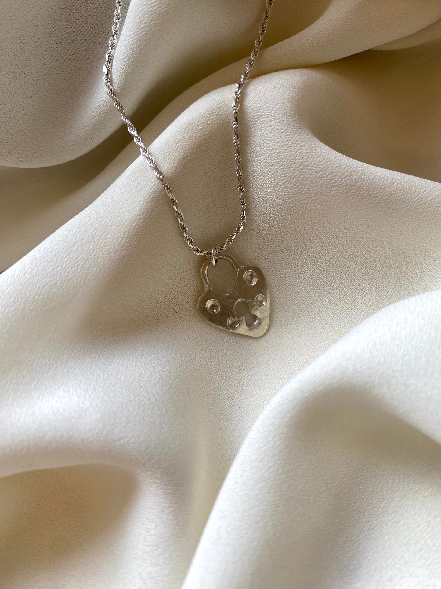 RUTH necklace silver