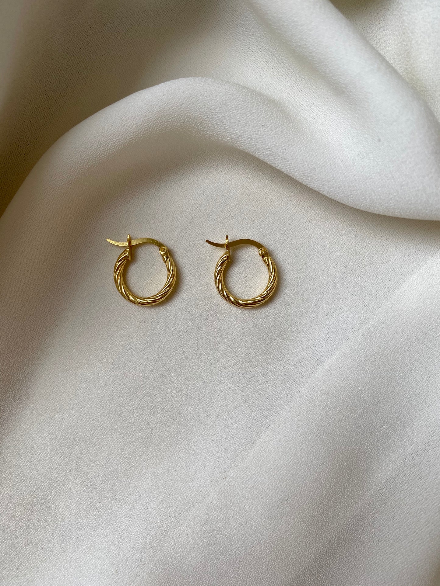 SOL earrings gold