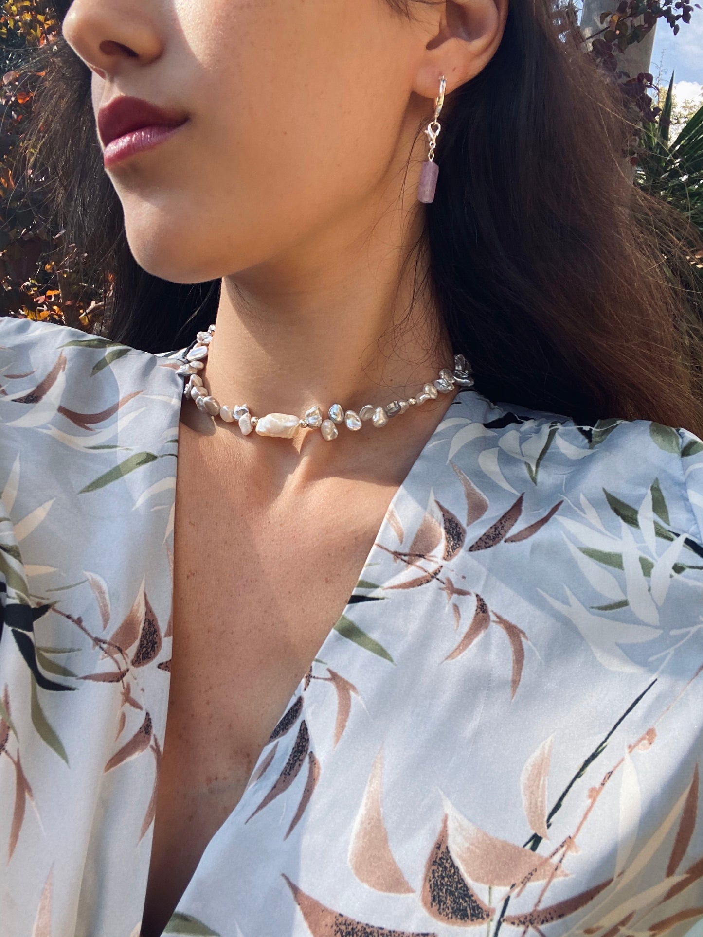 ZOI CHARM EARRINGS silver