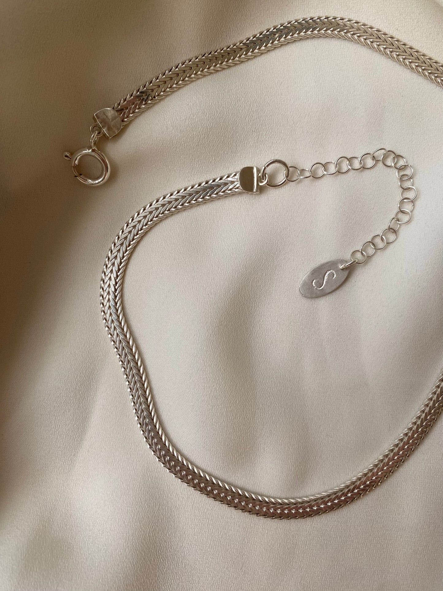 ESTHER necklace silver