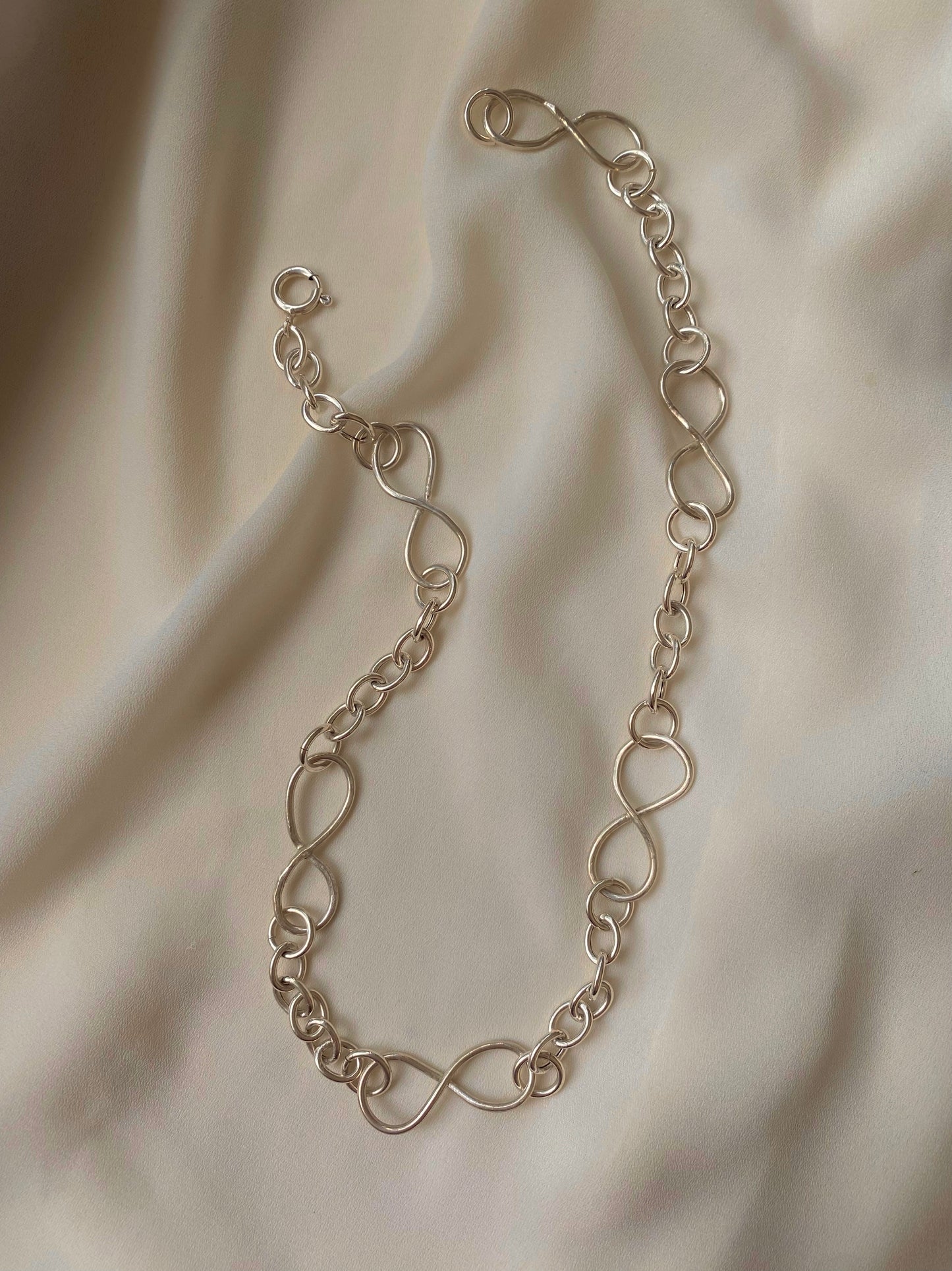 HERMANO necklace 18k White gold